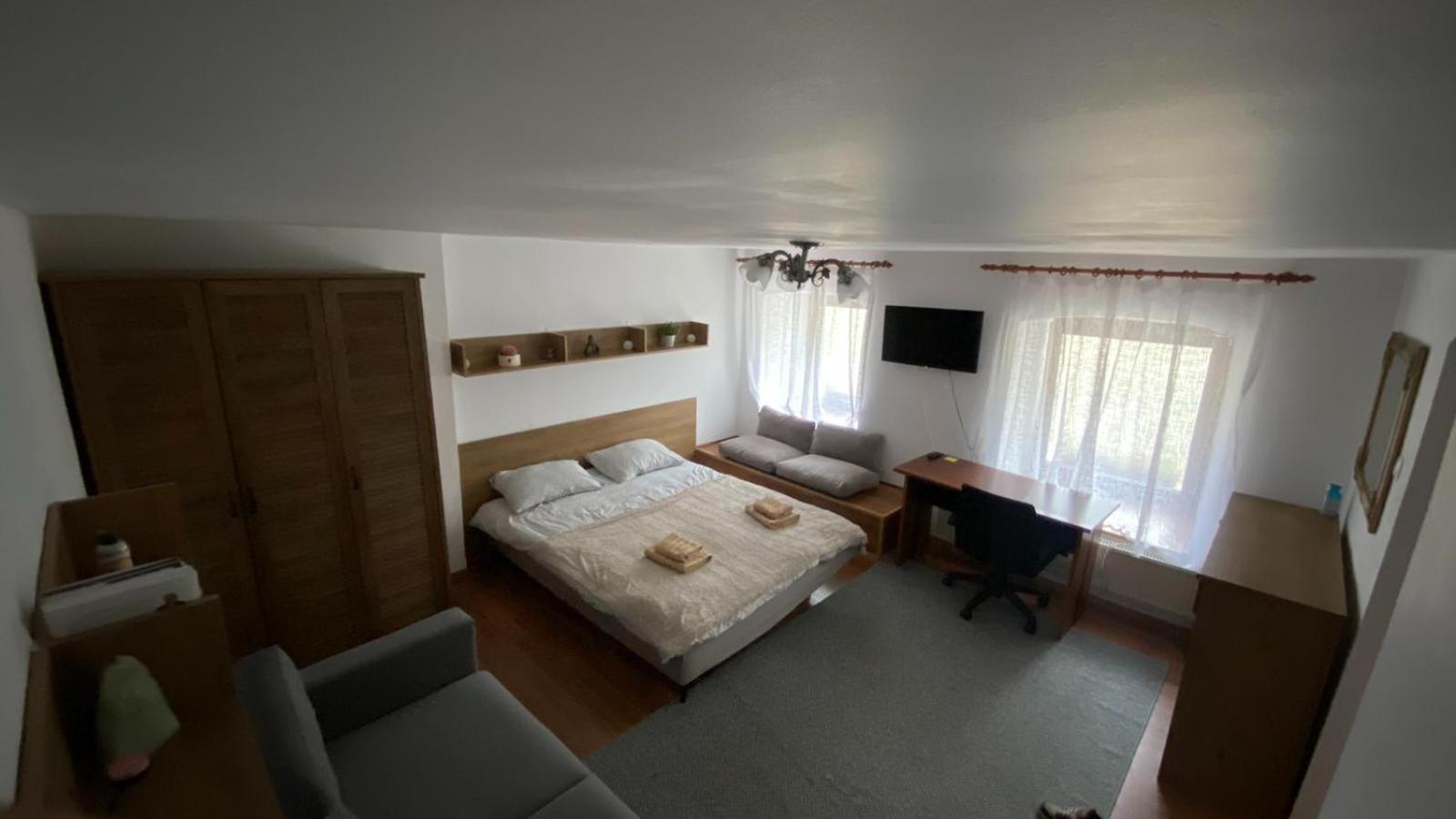 Apartment Bretsara